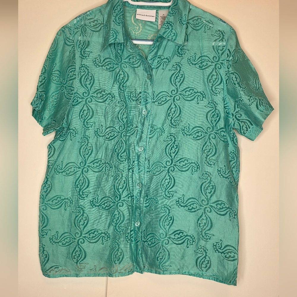 Alfred Dunner Sea Horse Patterned Blouse